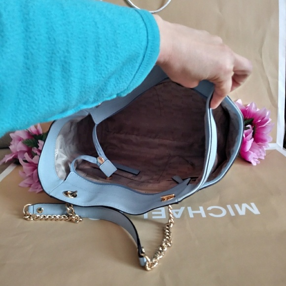 SALE πMichael kors purse bag w/ wallet - Picture 8 of 8